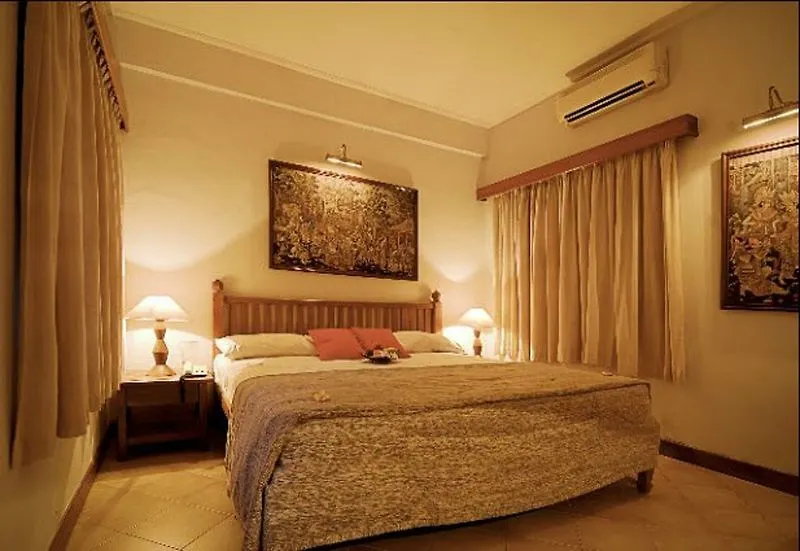 Puri Mesari Hotel Sanur 3*,  Endonezya