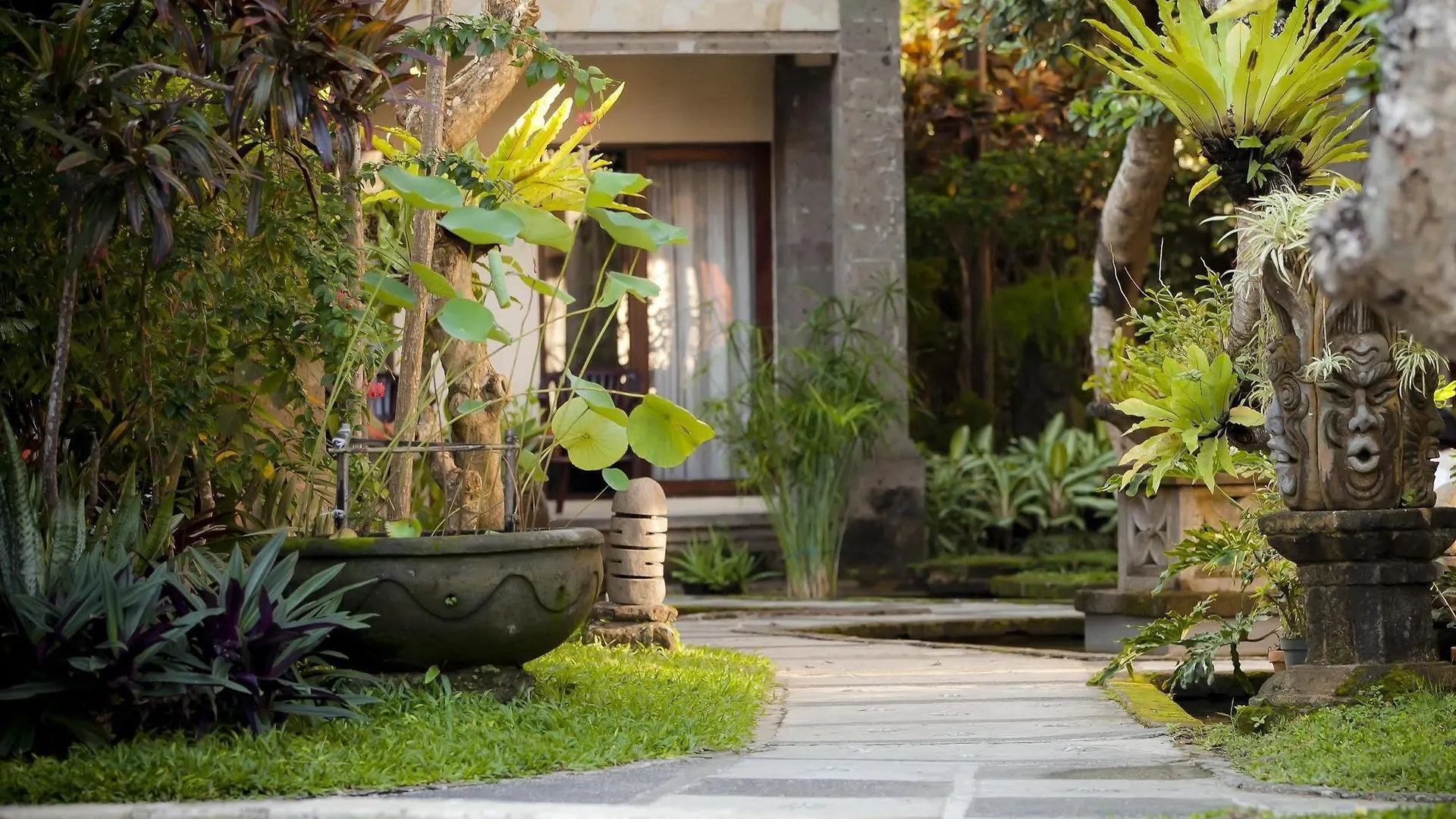 Puri Mesari Hotel Sanur