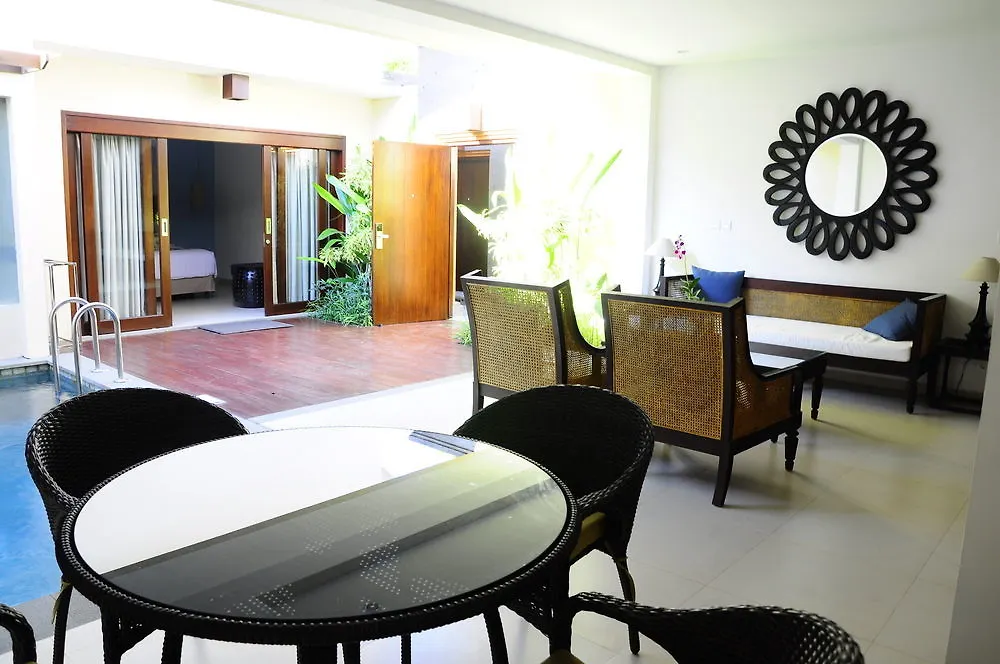 Puri Mesari Hotel Sanur Endonezya